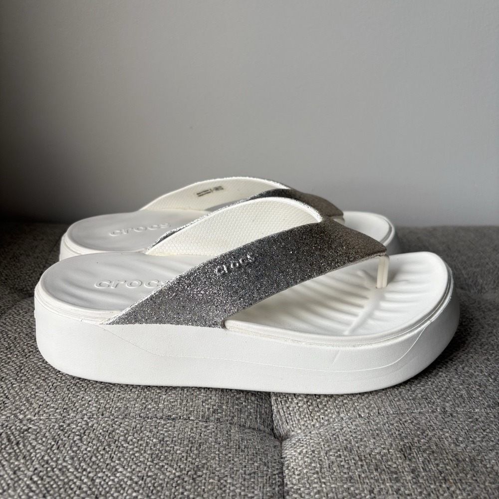 Crocs Women's Getaway Chunky White Glitter Flip Flop Platform Sandals Sz8 - Picture 4 of 7